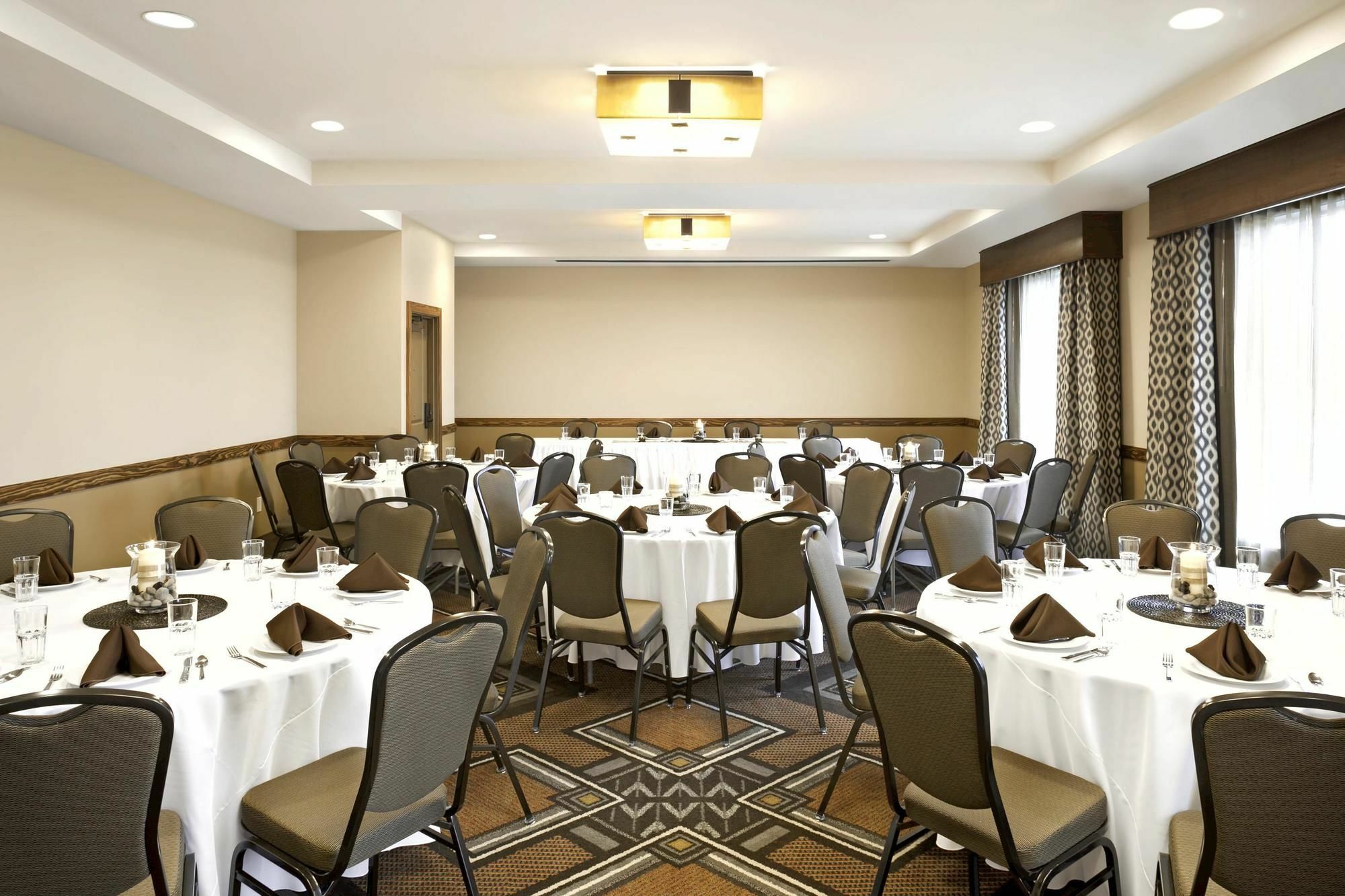 Homewood Suites By Hilton Kalispell Dış mekan fotoğraf